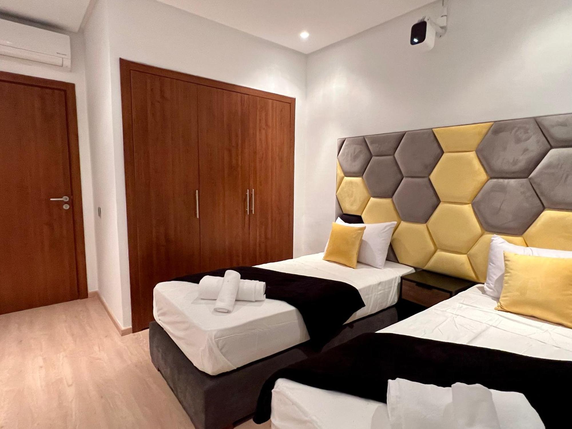 Luxury Prestigia